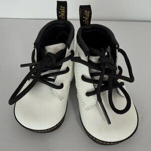 Dr. Martens 1460 Crib White Leather Baby Infant Shoes Size US 1 - Mint Condition